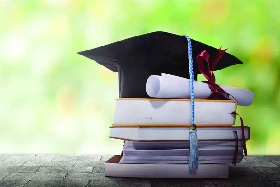انتشار کتاب از پایان نامه